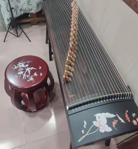 买了三个多月的古筝 21年新买古筝 现闲...