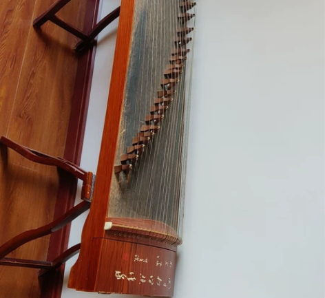 闲置古筝一个 感兴趣的话点“我想要”和我私...