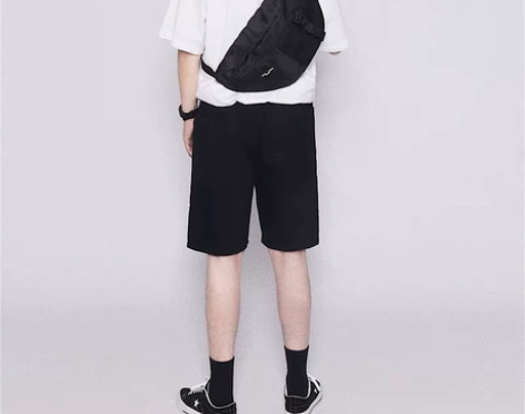 ?白七 日系街头胸包ins运动学生单肩包潮...