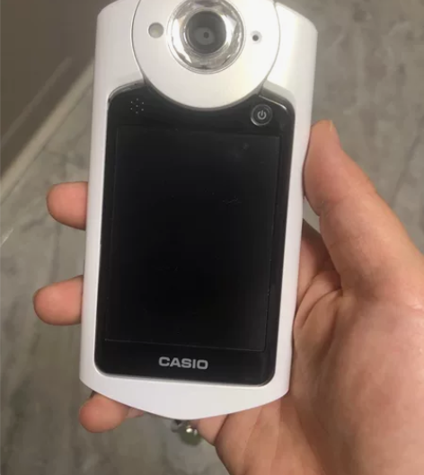 卡西欧自拍神器 tr550无线传图 9成新...