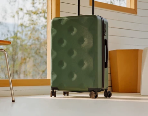 全新正品。赔钱处理，不莱玫行李箱女小皮箱万...