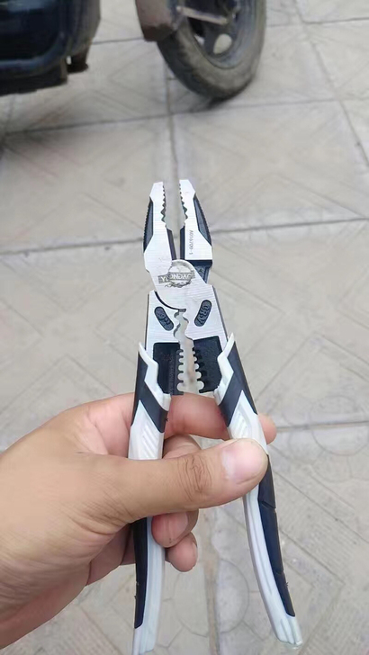 全新包邮进口多功能钢丝钳斜嘴钳工业级省力手...