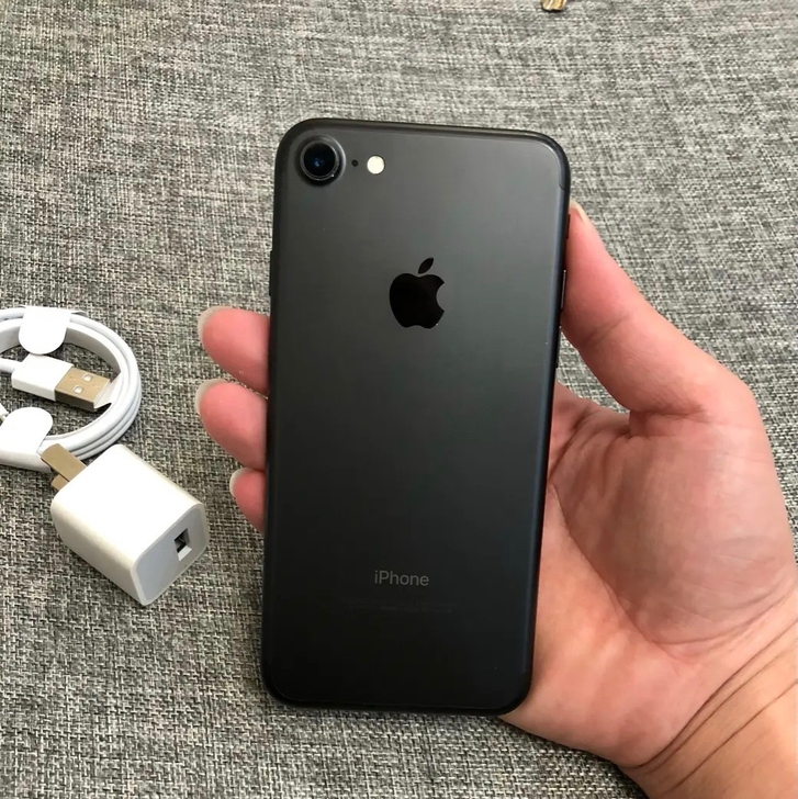 iPhone苹果7 128g手机全网通有指纹