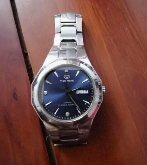 天王手表，机械表，蓝宝石镜面，钨钢表链，刻...