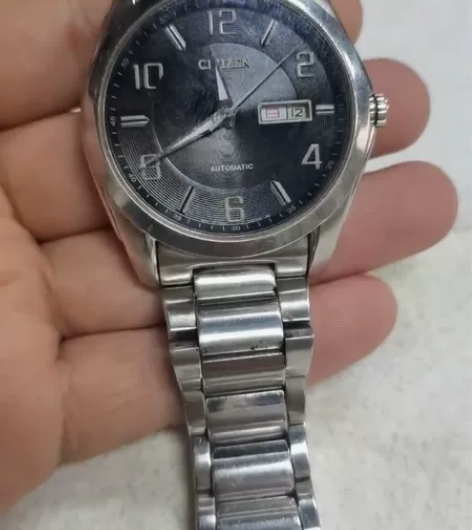西铁城手表出售，品相好。。走时准确。 感兴...
