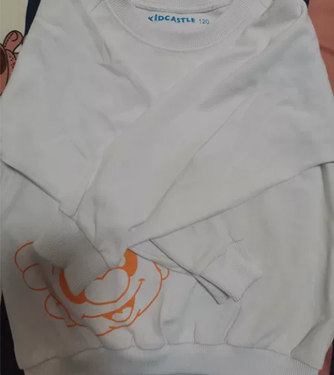 吉的堡校服，秋冬白堡服120码 8成新，6...