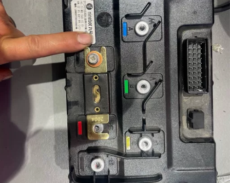 九号E200Pone,原厂控制器,因为换了...