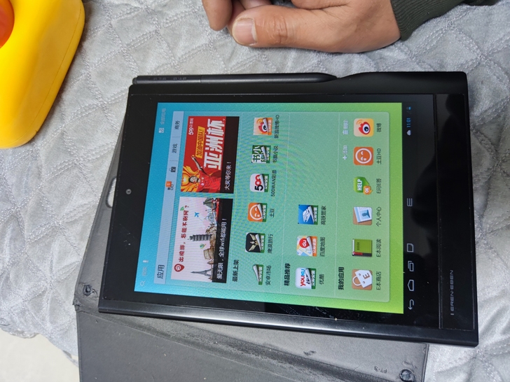 转一台E人E本T8，可以正常使用，32g的...