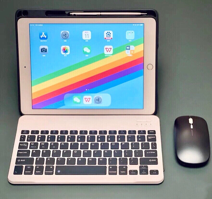 iPad8代  2020款自用，128G，...