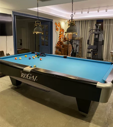 REGAL台球桌白菜价出，配件齐 感兴趣的...