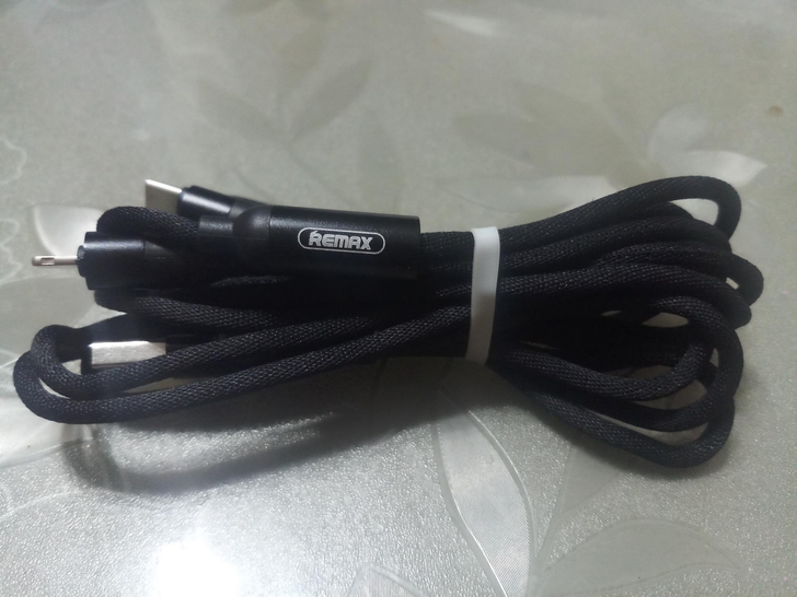 Remax数据线三合一快充一拖三充电线通用...