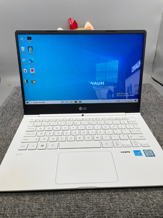 LG 13Z970 轻薄本