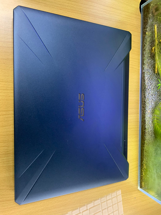 华硕飞行堡垒  i7-9750H 8G 5...