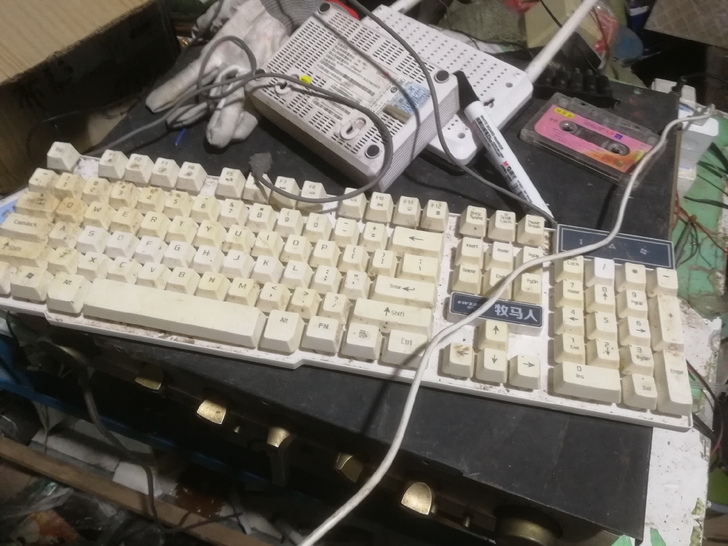 牧马人键盘，型号自己查，看好26包邮直接拍！