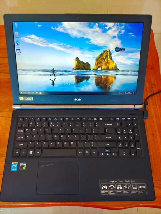 宏基暗影骑士笔记本电脑 i5四代 gtx8...