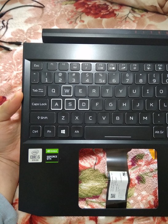 暗影骑士擎5 键盘