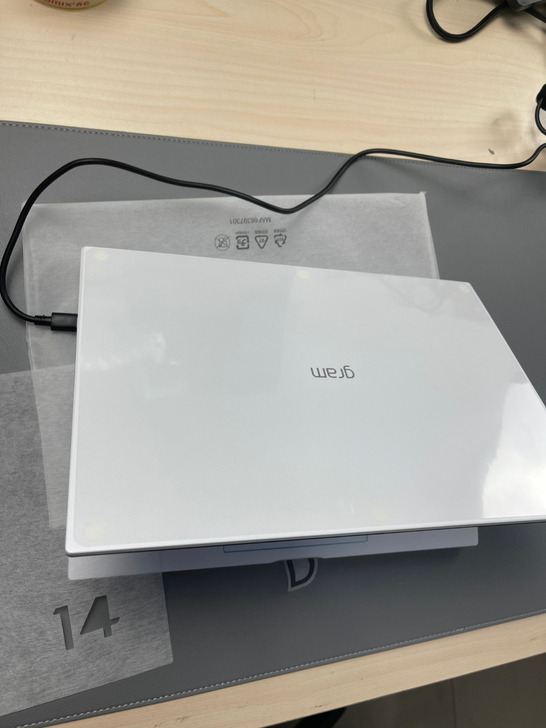 LG gram 2021款 14寸 16:...