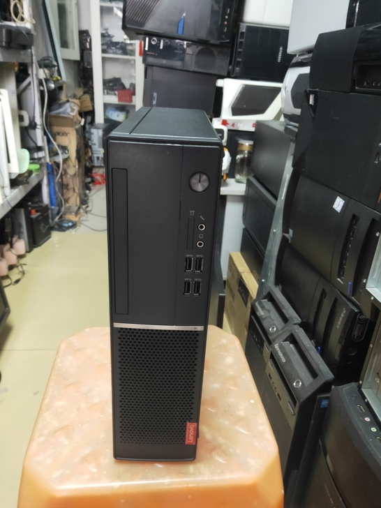 联想杨天M4000e-11台式小电脑主机一台