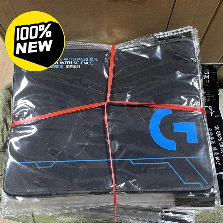 【5.7元包邮】鼠标垫加厚锁边小号电脑桌垫...