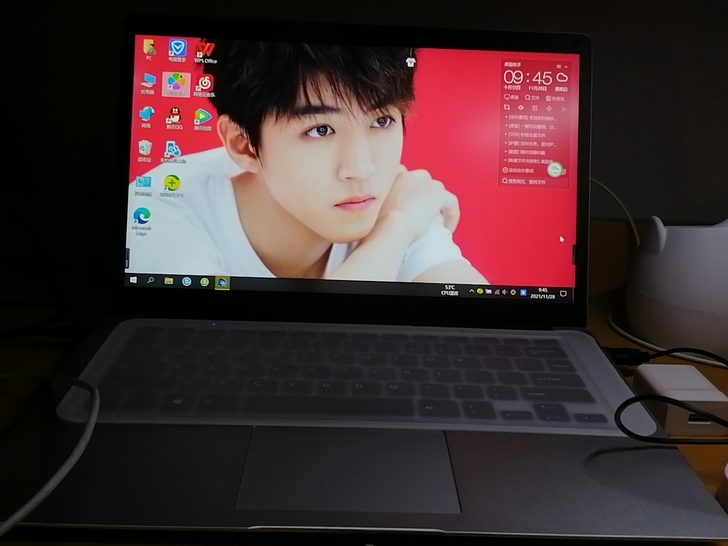 新买的电脑，8GB内存，256G固态硬盘，...