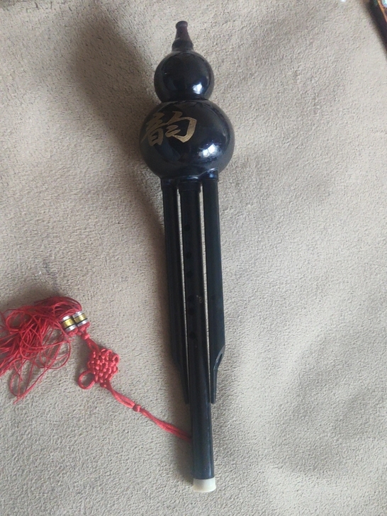 降B调葫芦丝 八成新