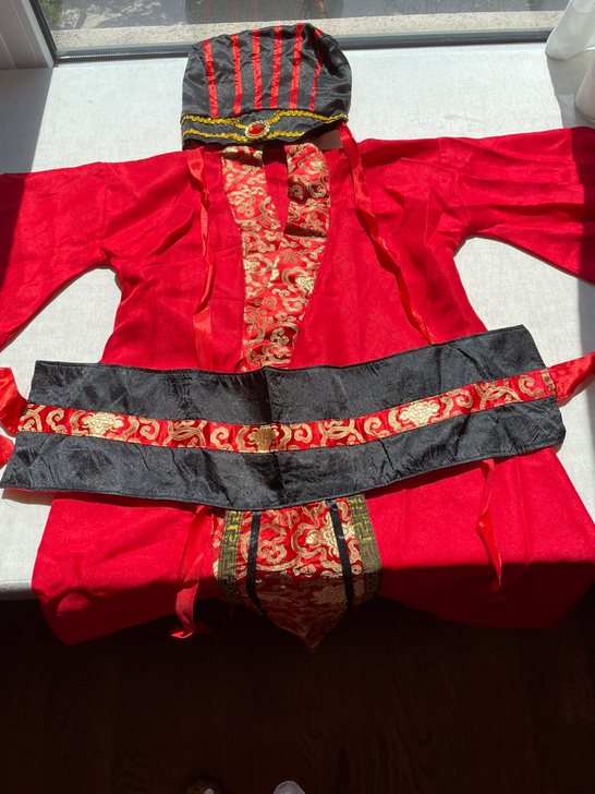 学生古装演出服，男，仅演出时穿过一次