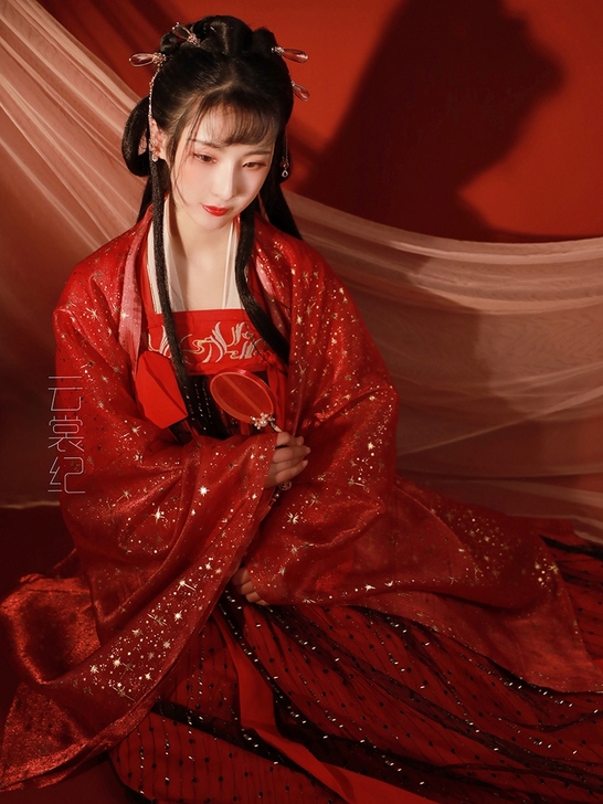 东月棠 （云裳纪律吕迢阳）云月