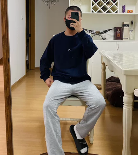 MF工作室 日系刺绣小标卫衣男基础款套头圆...