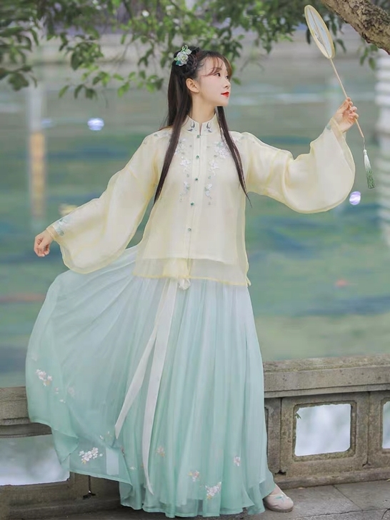 扫花寻径裙子 清水溪原创设计 改良汉服女装...