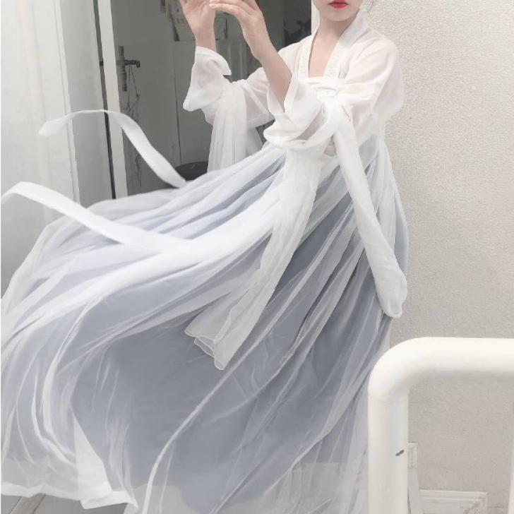 晴空下的惊鸿一瞥！初恋裙 绝！