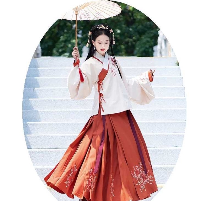 只出不换，实物貌美，无瑕疵，包邮，标价加邮...