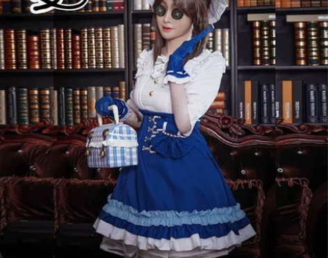 漫路人 Cosplay女装 感兴趣的话点“...