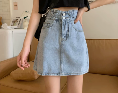 浅色牛仔半身裙女夏季小个子高腰包臀短裙防走...
