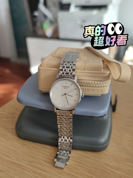 本人不太习惯戴手表，放家里没用，便宜转，如...