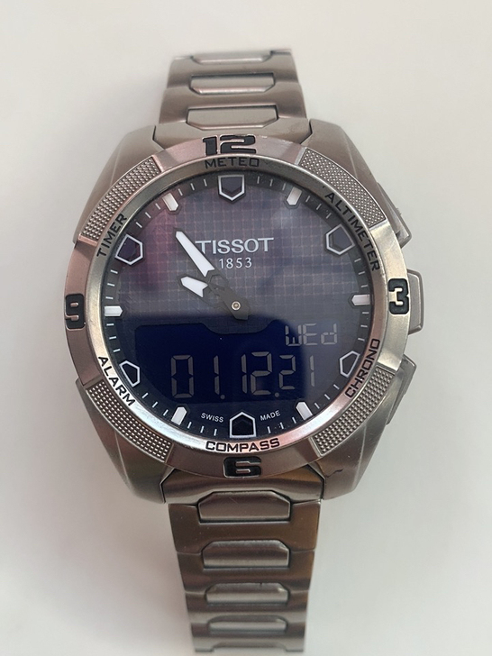 稀有蓝盘天梭腾智三代太阳能石英表，功能超多...