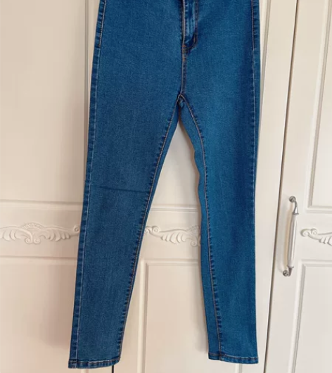 蓝色高腰蜜桃提臀高弹力柔软显瘦牛仔铅笔小脚...