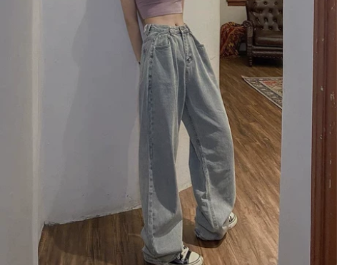 拖地阔腿牛仔裤浅蓝色 全新买来吊牌剪了一次...