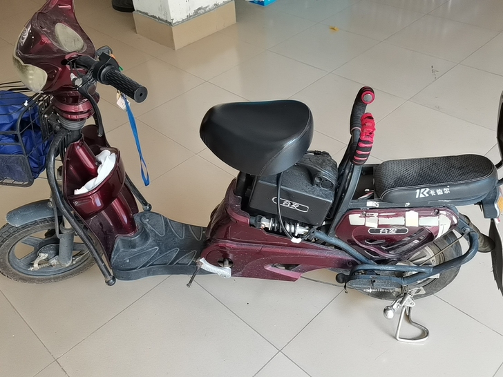 电动自行车，新换的电瓶  感兴趣的话点##...