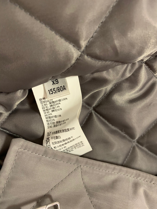 dzzit棉衣9成新，绝对正品！