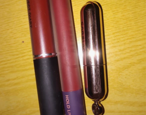 可出科幻都是只用过俩三会的 不适合这种颜色...