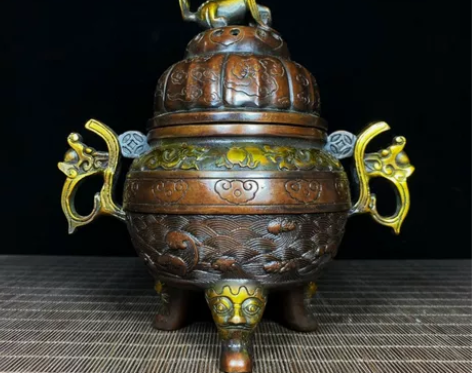 纯铜鎏金祥云纹如意狮盖兽足香炉摆件香薰炉摆...