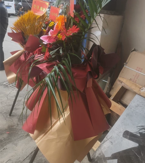 花篮。上门咨询。 感兴趣的话点“我想要”和...