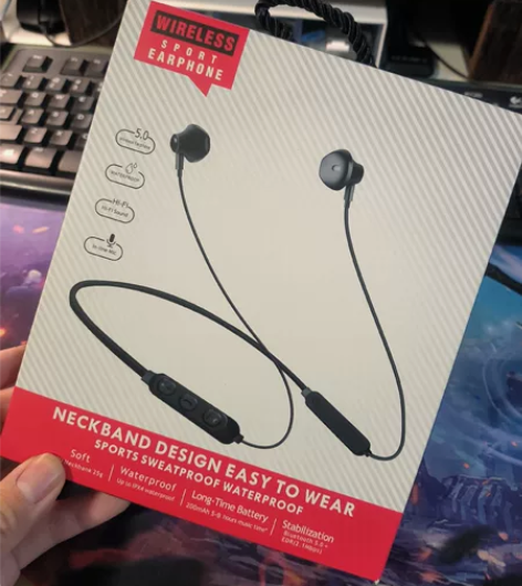 蓝牙运动耳机，不知道什么牌子，闲置出售 感...