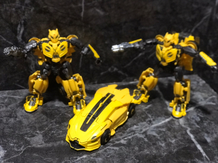 Hasbro/孩之宝变形金刚 SS70大黄...