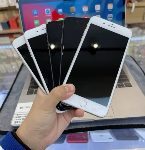 苹果8p iPhone 8 plus 64...
