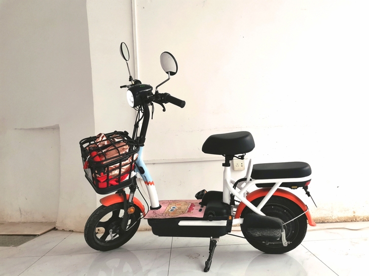爱玛电动车，5月28号才买的，都没怎么骑，...