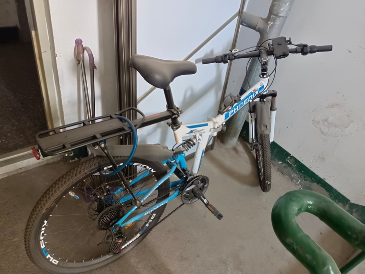 出售26自行车，买回来就骑了几次，放着落灰...