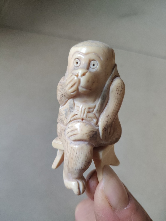 古玩古董，农村一手货源刚刚弄上来骨的摆件挺...