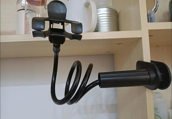 【清仓包邮】一个包邮桌面床头通用懒人手机支...