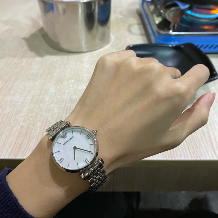 包邮 女士手表   试戴几次就闲置了